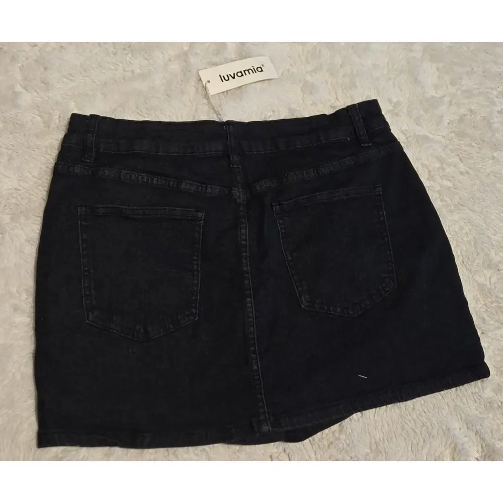 WOMAN BLACK JEAN SKORT BY LUVAMIA SIZE L NWT